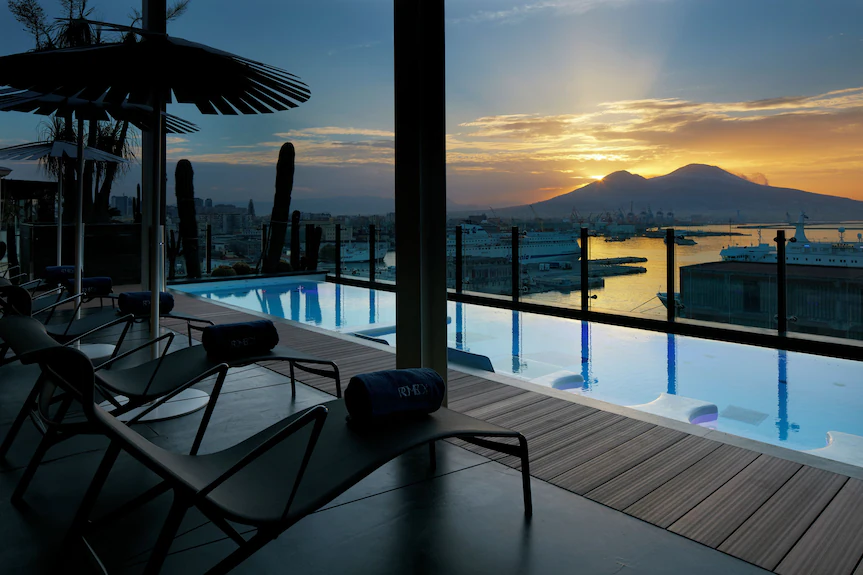 Romeo Napoli (Spazi Meeting & Rooftop) — foto 6